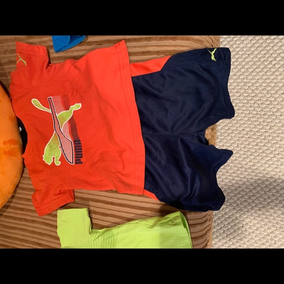 3 matching T-shirts and shorts - Picture 3 of 7